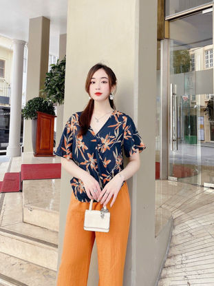 Ảnh của Aó sơ mi voan hoa sang chảnh Sky